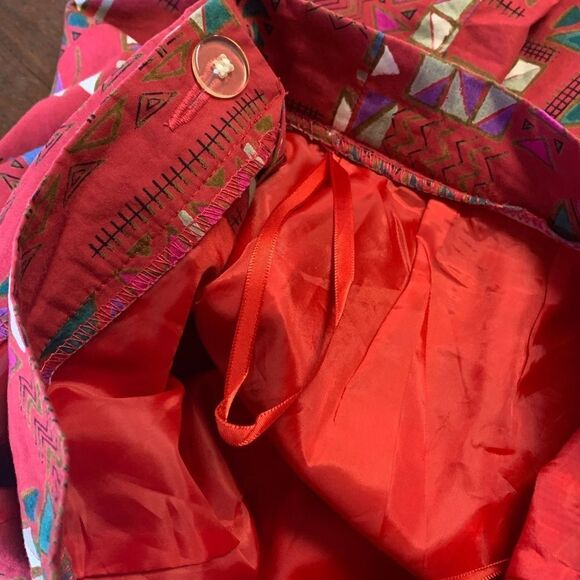 Vintage Red Geometric Shapes Skirt Mother of Pearl Buttons Sz 4 - Picture 8 of 10